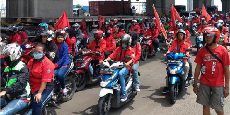 Tolak Upah Murah, Massa Buruh Demo di Tanjung Priok 